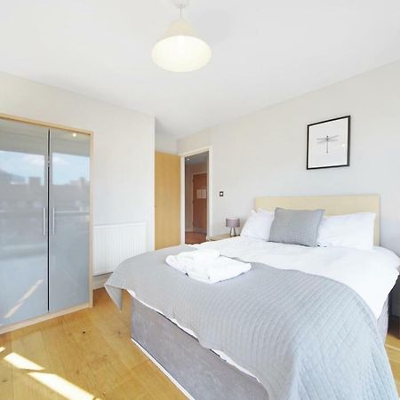 2 Bed Executive Penthouse Near Liverpool Street Free Wifi By City Stay Aparts Лондон Екстериор снимка