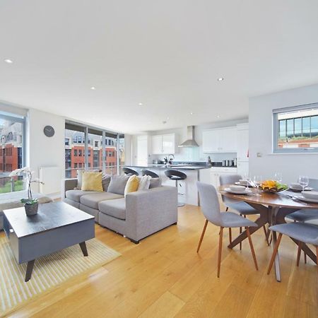 2 Bed Executive Penthouse Near Liverpool Street Free Wifi By City Stay Aparts Лондон Екстериор снимка