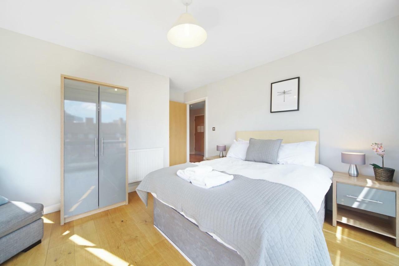 2 Bed Executive Penthouse Near Liverpool Street Free Wifi By City Stay Aparts Лондон Екстериор снимка