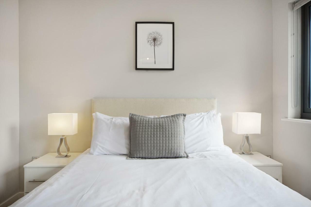 2 Bed Executive Penthouse Near Liverpool Street Free Wifi By City Stay Aparts Лондон Екстериор снимка
