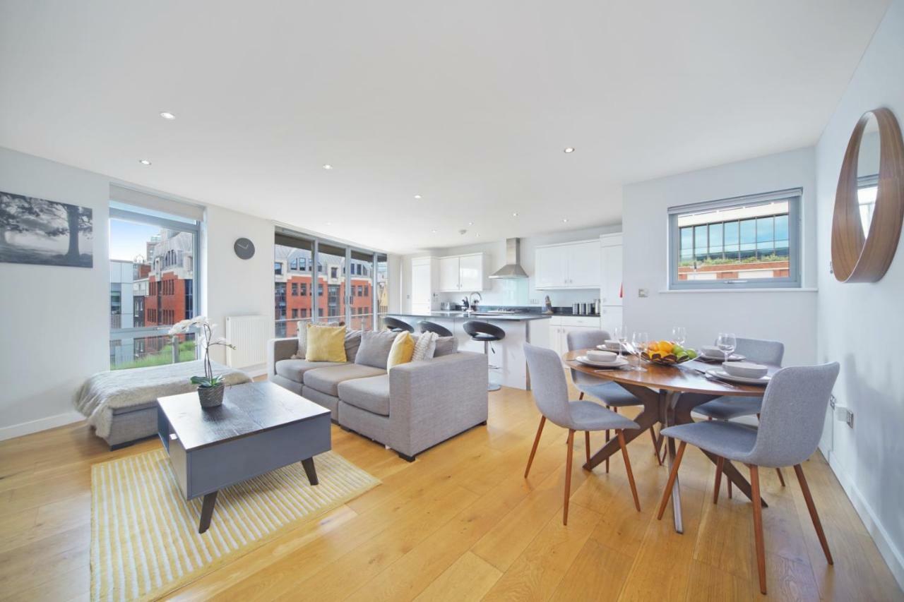 2 Bed Executive Penthouse Near Liverpool Street Free Wifi By City Stay Aparts Лондон Екстериор снимка
