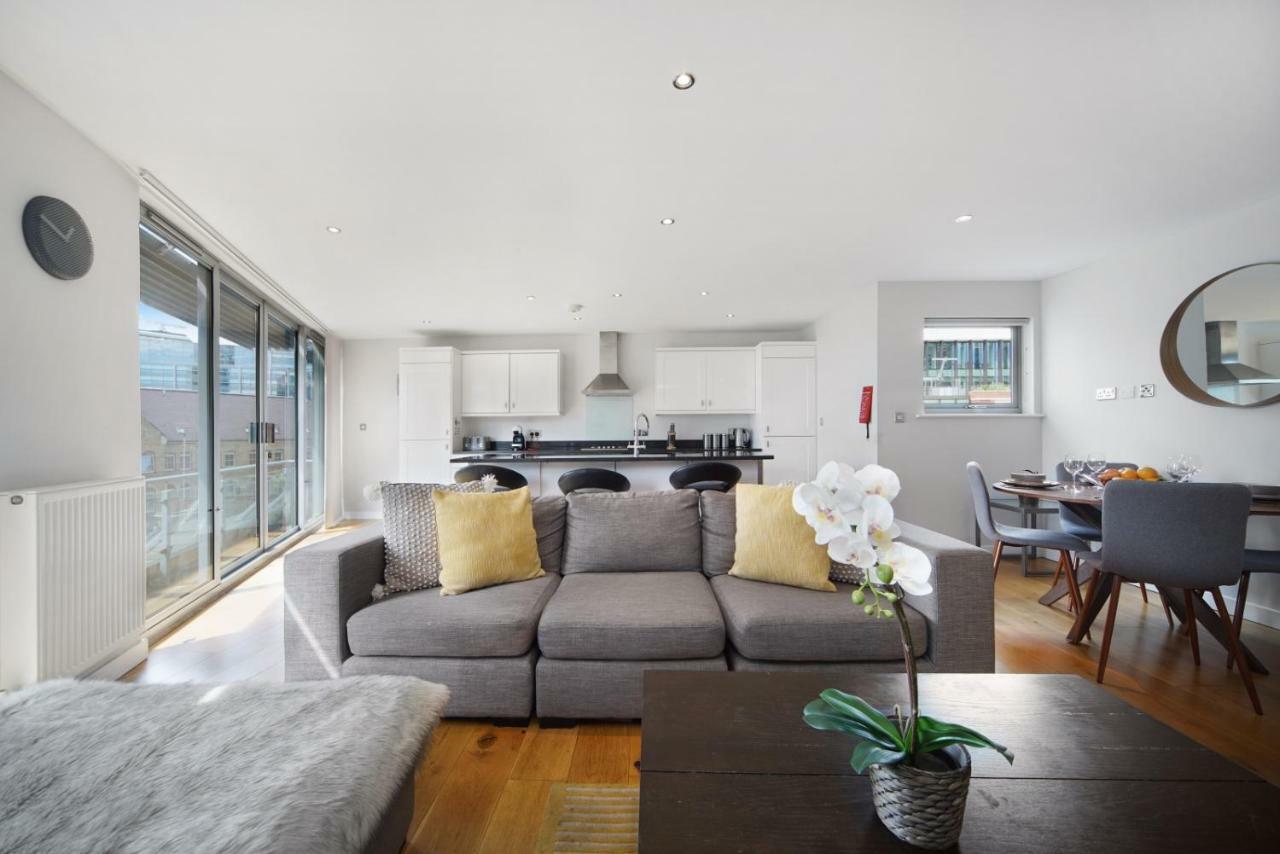 2 Bed Executive Penthouse Near Liverpool Street Free Wifi By City Stay Aparts Лондон Екстериор снимка